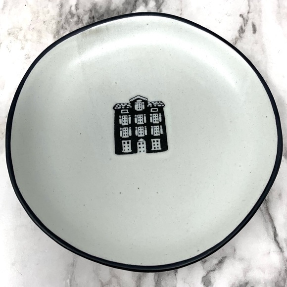 Hearth & Hand Other - Target Hearth & Hand Bread Plate House Winter Decor Accessory Wall Display Small